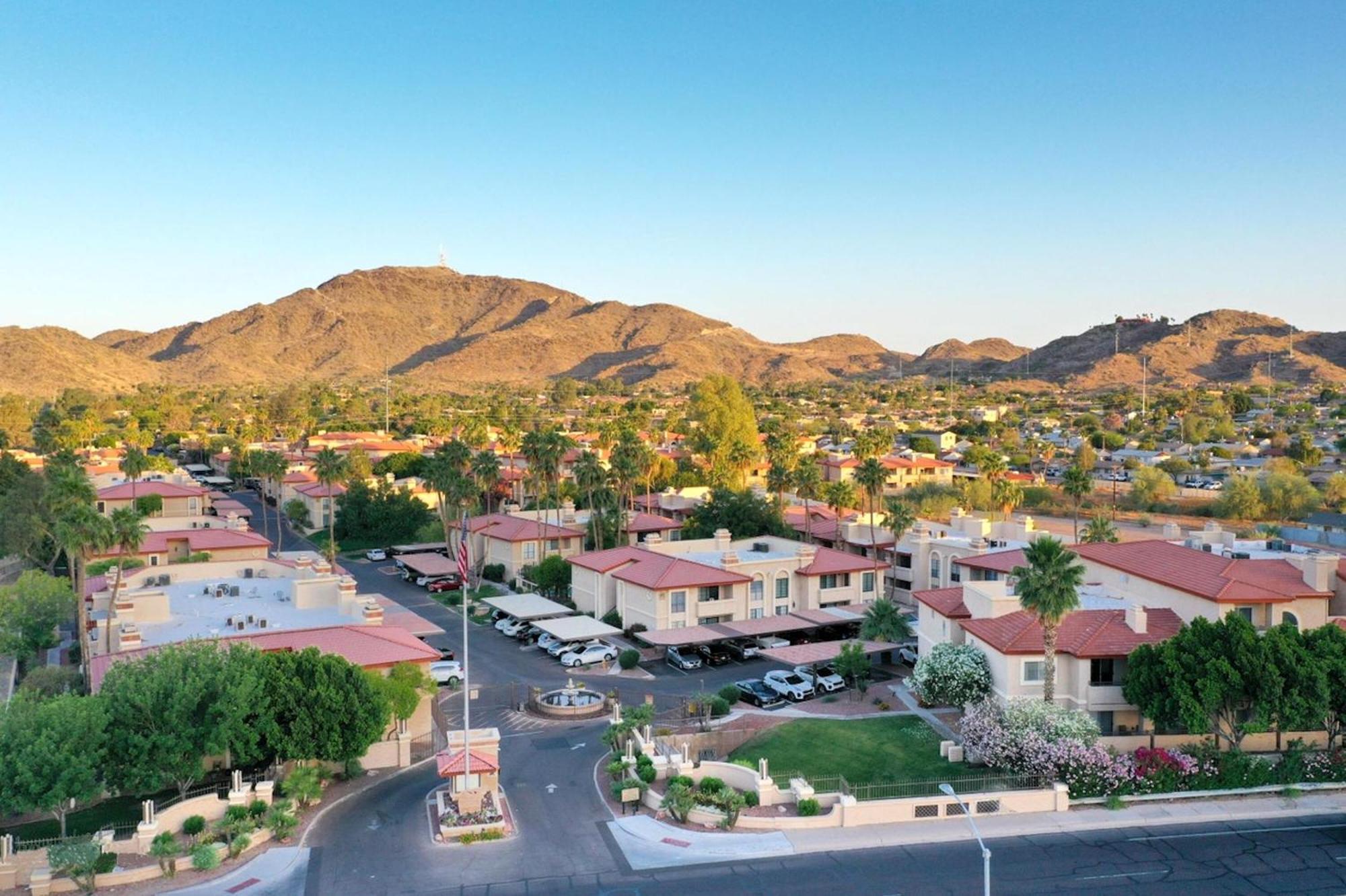 Gated Mountain View Resort Community, Centrally Located, Three Heated Pool-Spa Complexes, Half-Mile To Hiking! Phoenix Exterior foto